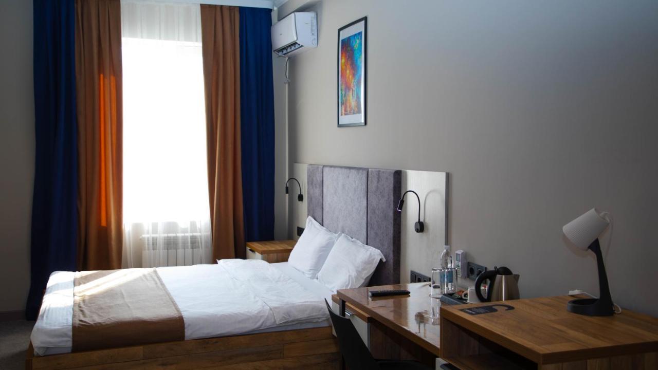 Zodiac Hotel Atyrau Exterior photo