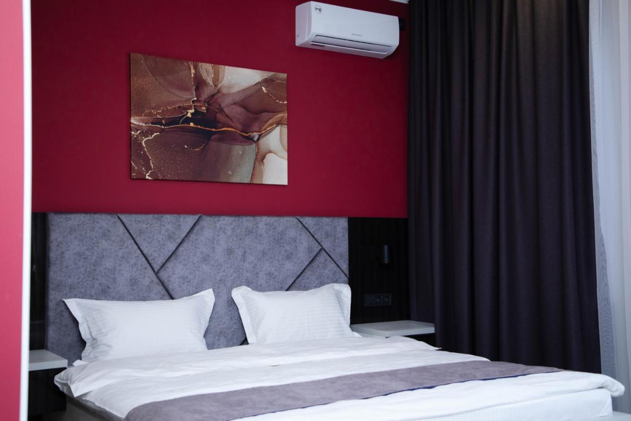 Zodiac Hotel Atyrau Exterior photo